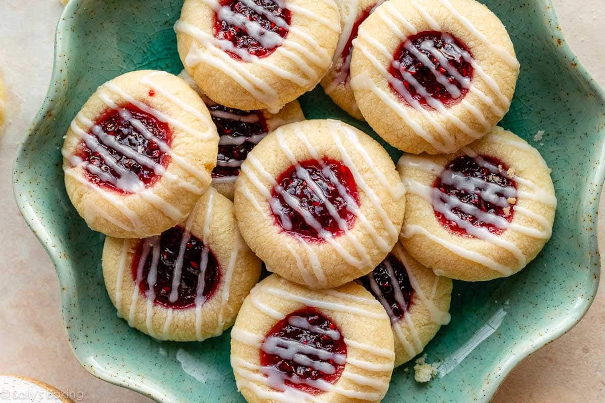 Simple Raspberry Almond Shortbread Thumbprints: Easy 7-Ingredient Recipe